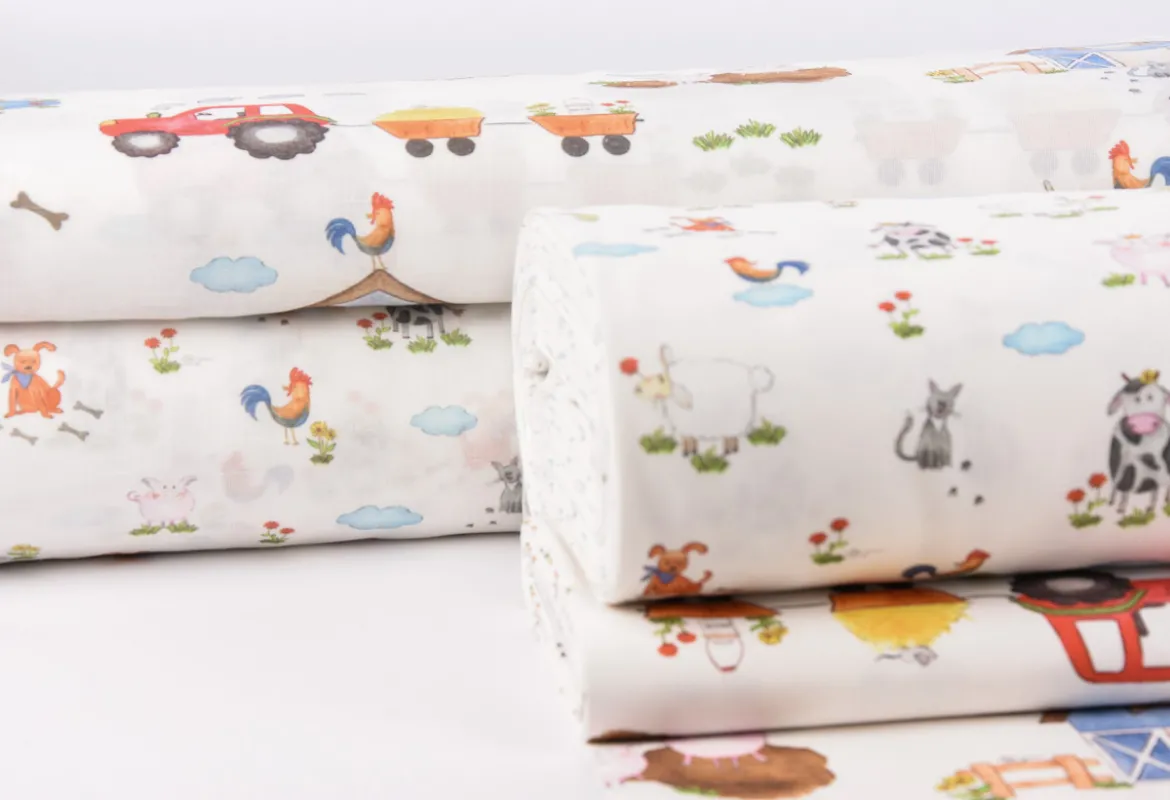 Gardinenstoff Stoff Dekostoff Meterware HOFGAUDI Bauernhof Tiere bunt 1,60m Breite