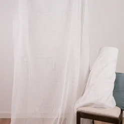Gardine Stickerei Art Decò wollweiß grau mit Smok-Schlaufenband in div. Breiten mit 245cm Höhe oder Wunschmaß von SCHÖNER LEBEN.