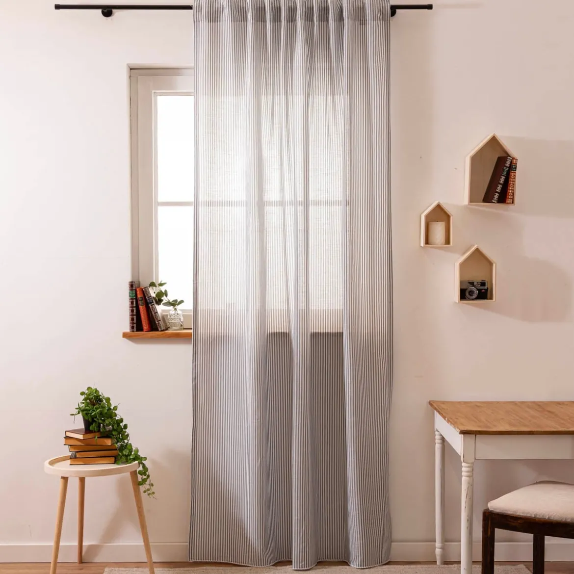 Gardine Vorhang Zen mit Längsstreifen ecru anthrazit 280cm breit und 260cm hoch oder Wunschlänge von SCHÖNER LEBEN.
