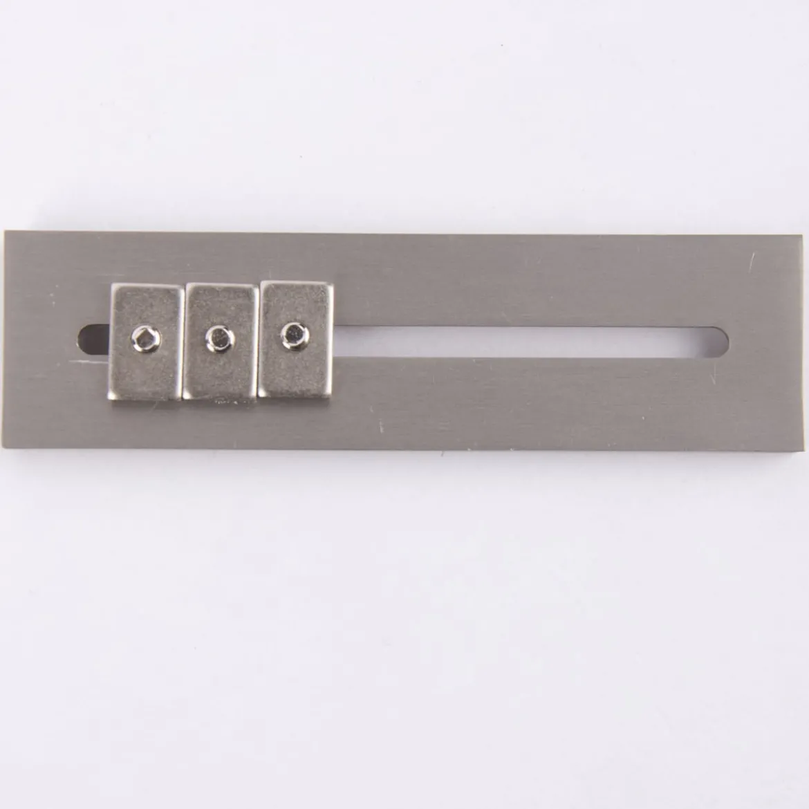 Gefora Deckenträger Universal 11cm Langloch 8,5 cm Nickel matt