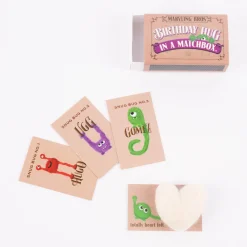 Geschenk in der Streichholzschachtel mit Inhalt 5,5x3,3x1,8cm verschiedene Motive