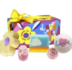 Geschenkset Love You Mum Gift Pack von Bomb Cosmetic