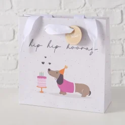 Geschenktüte hip hip hooray Dackel Torte 17x6x17cm