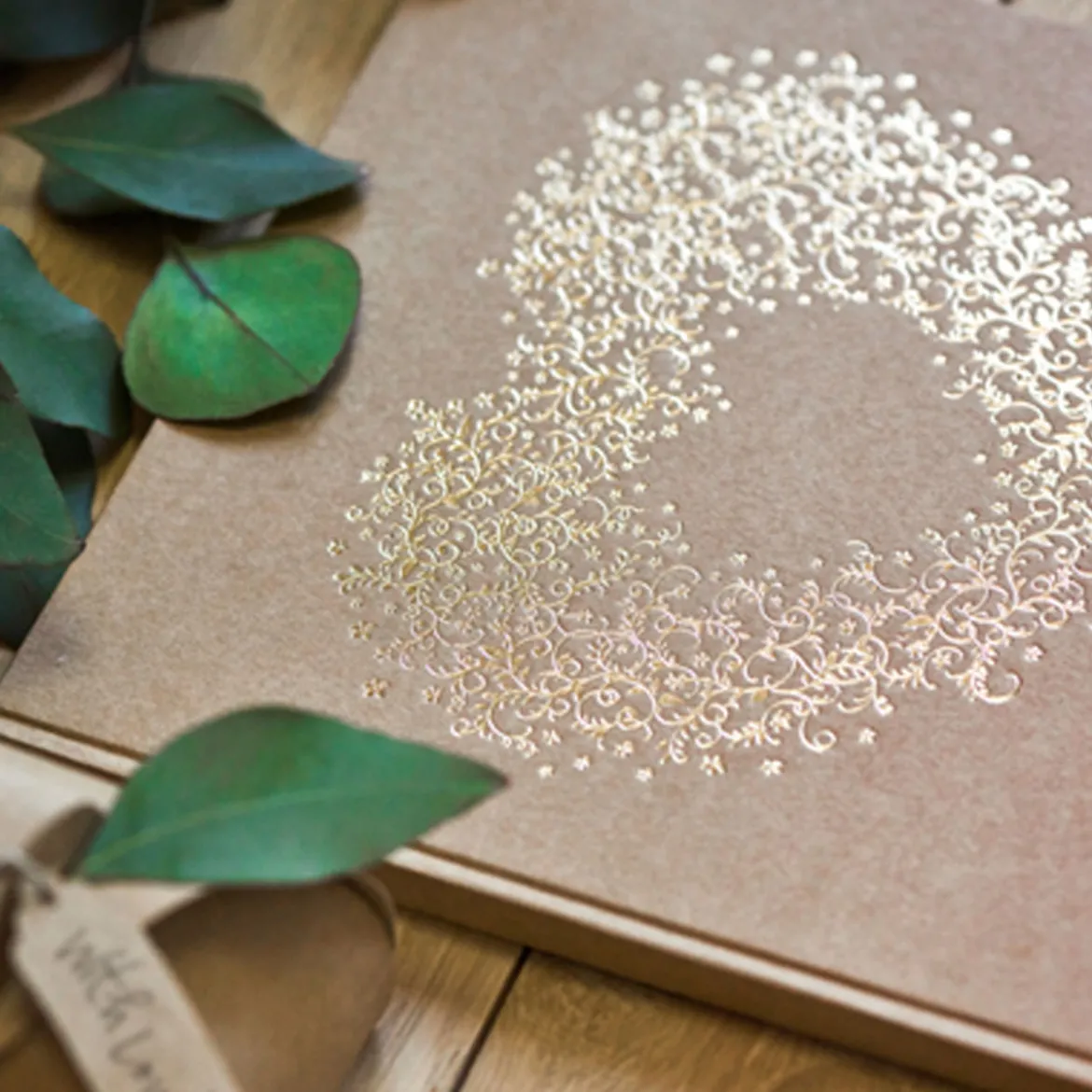 Gästebuch Blumenherz blanko Papier braun goldfarbig 22 Seiten 20,5x20,5cm