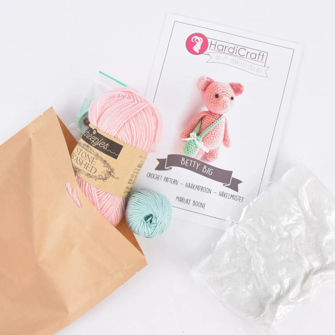 HardiCraft Häkelset für Kuscheltier Schwein Betty rosa mintgrün mehrteilig