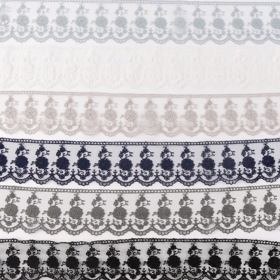 Häkelband auf Tüll blaugrau Breite: 6cm