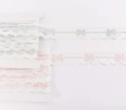 Häkelband Borte auf Tüll Schleife creme rosa Breite: 4cm