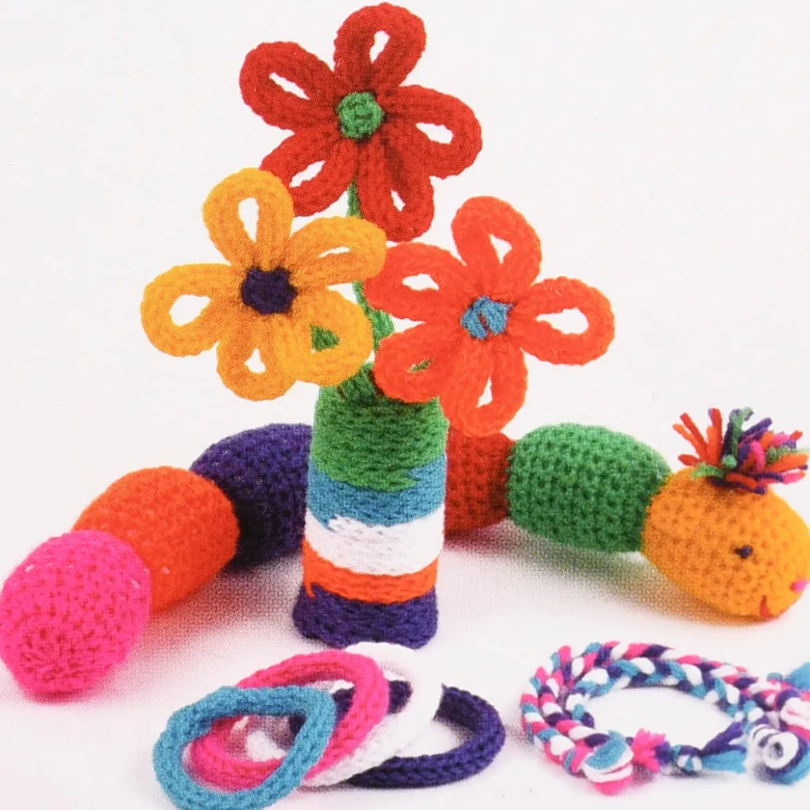 Häkelset mit Strickliesel Häkelnadel und Häkelgarnen 8x10g bunt
