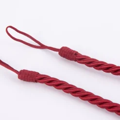 Hochwertige Vorhangkordel Raffhalter-Kordel 75cm in seidiger Optik mit Aufhängeschlaufen rot