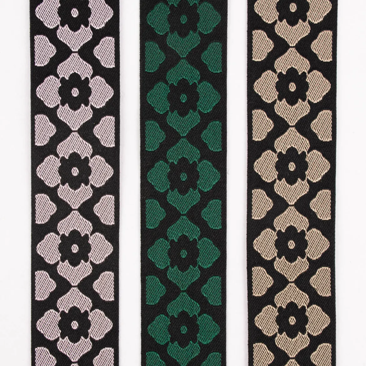 Jacquard-Borte Webborte orientalische Blumen schwarz rosa 40mm breit