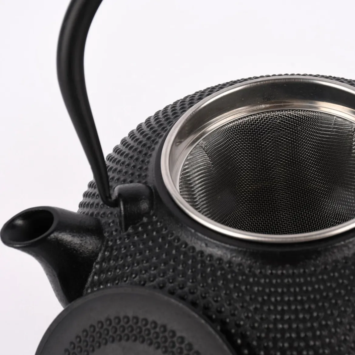 Japanische Teekanne Gusseisen schwarz 1500ml