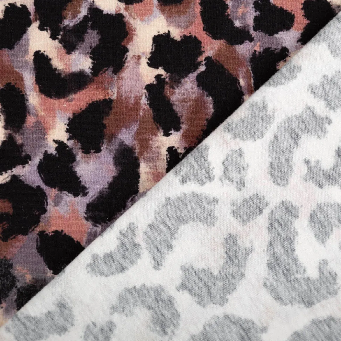 Jersey Stoff Leo schwarz lila – Baumwolljersey Poppy Fabrics 1,48m