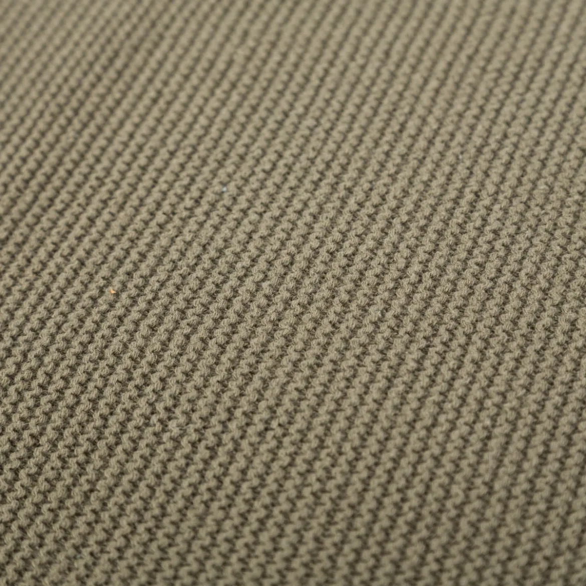 Küchenhandtuch aus Baumwolle gestrickt einfarbig olivgrün 50x70 von Linen & More