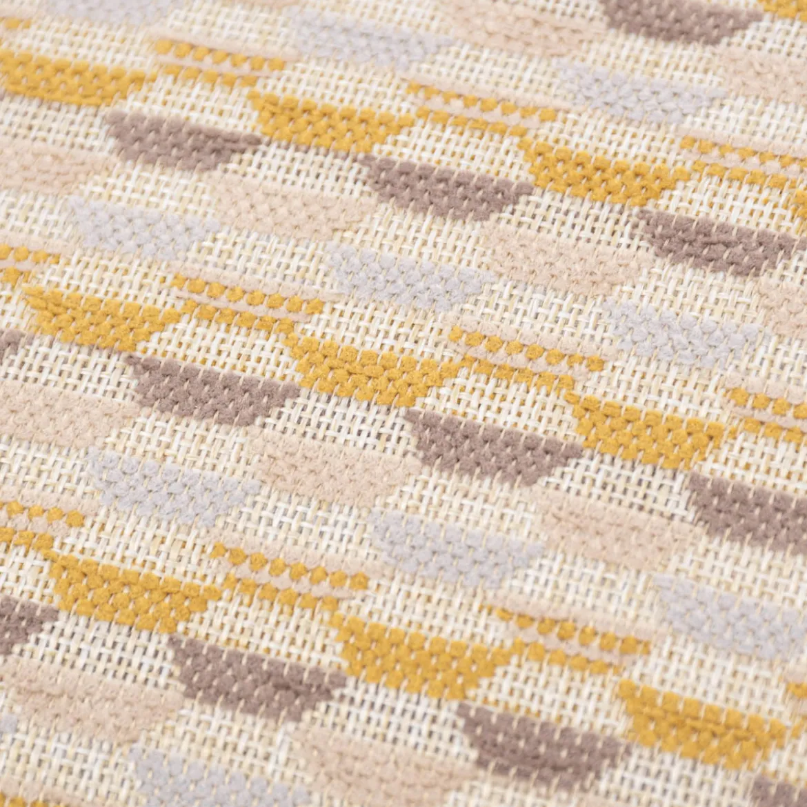 Kissenhülle Mira Hexagon beige gelb in versch. Größen von SCHÖNER LEBEN.