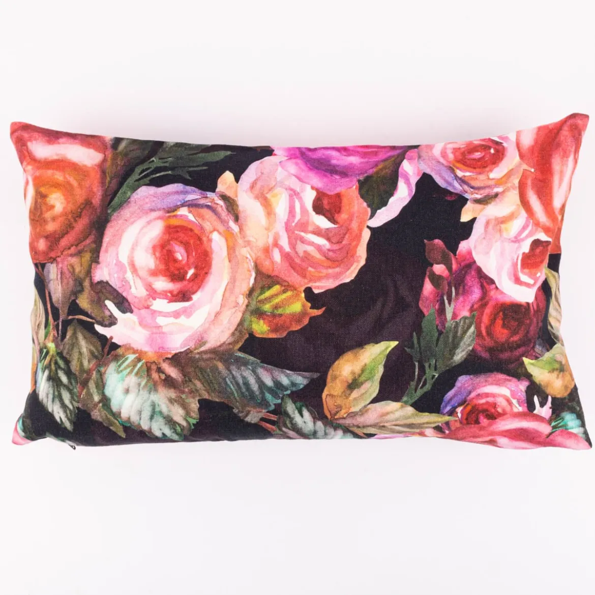 Kissenhülle Rosetta Rosen schwarz pink in versch. Größen von SCHÖNER LEBEN.