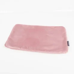 Kissenhülle Samt LeVelvet mit Kederumrandung rosa 30x50cm von SCHÖNER LEBEN.