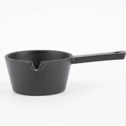 Kleiner Kochtopf Gusseisen mit Griff schwarz 10x17cm