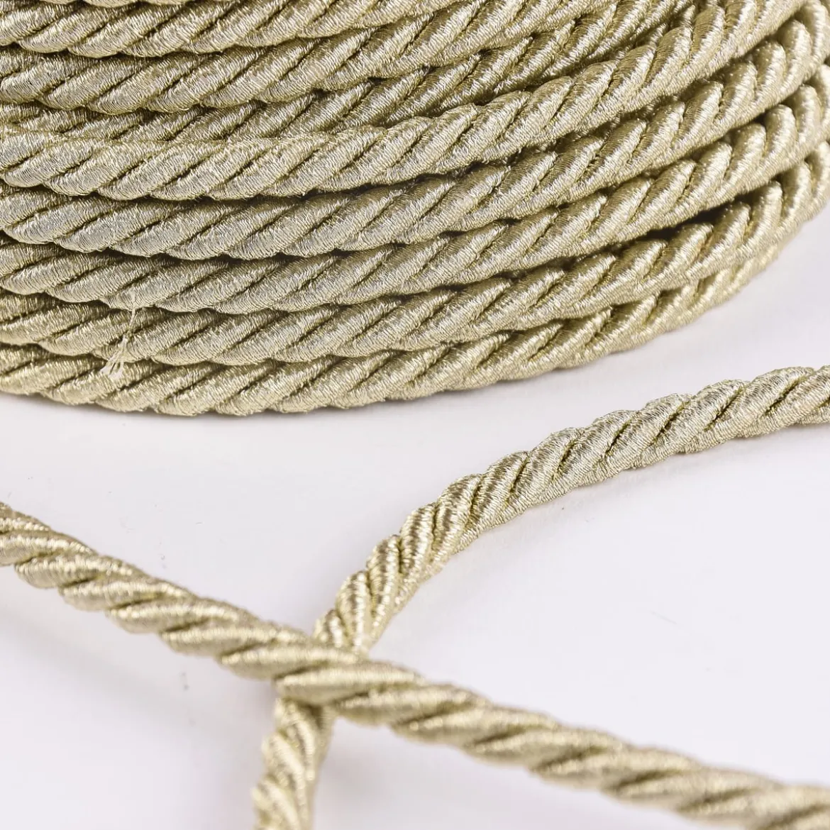 Kordel Zierband goldfarbig hell Glitzer Breite: 0,6cm