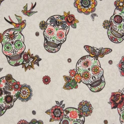 Kunstleder Lederimitat Totenköpfe geschmückt Blumen creme 1,4m Breite