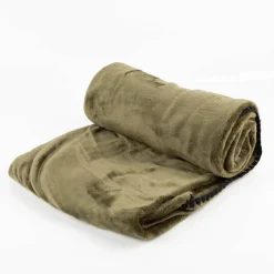 Kuscheldecke Jade mit Kettelrand superflauschig weich Winter Green 140x180cm