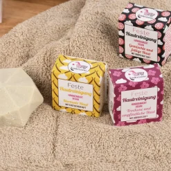 Lamazuna Feste Gesichtsreinigung mit Hibiskus für trockene und empfindliche Haut 25g