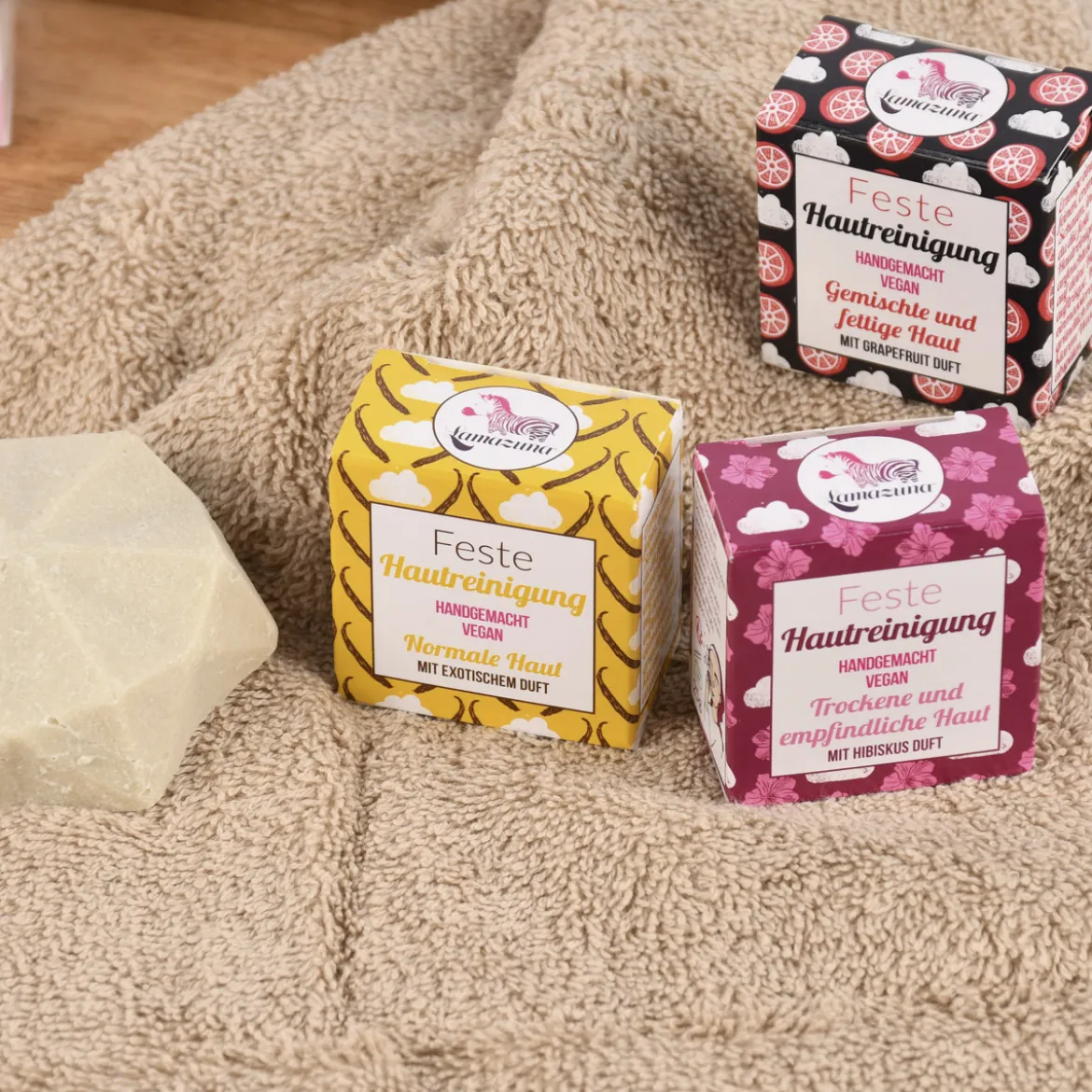 Lamazuna Feste Gesichtsreinigung mit Hibiskus für trockene und empfindliche Haut 25g