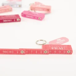 La Vida Mini-Zollstock Powerfrau pink Schlüsselanhänger