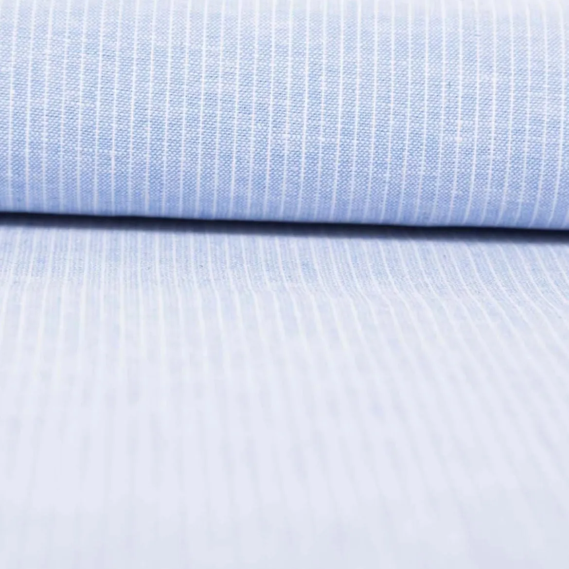 Leinen-Baumwollstoff Chambray Nadelstreifen meliert hellblau 1,38m Breite