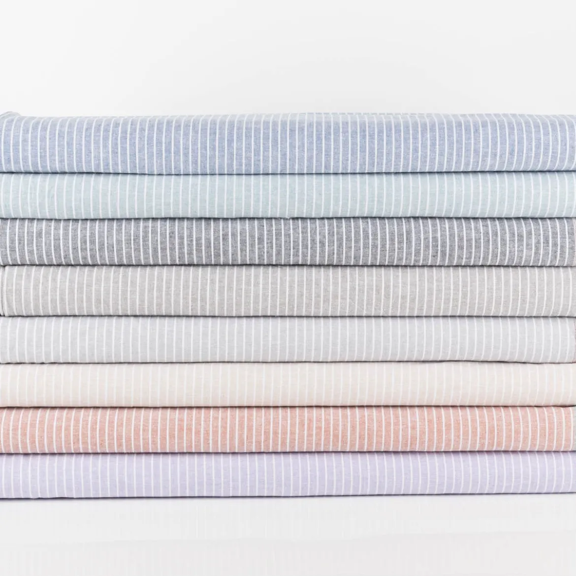 Leinen-Baumwollstoff Chambray Streifen meliert flieder 1,38m Breite