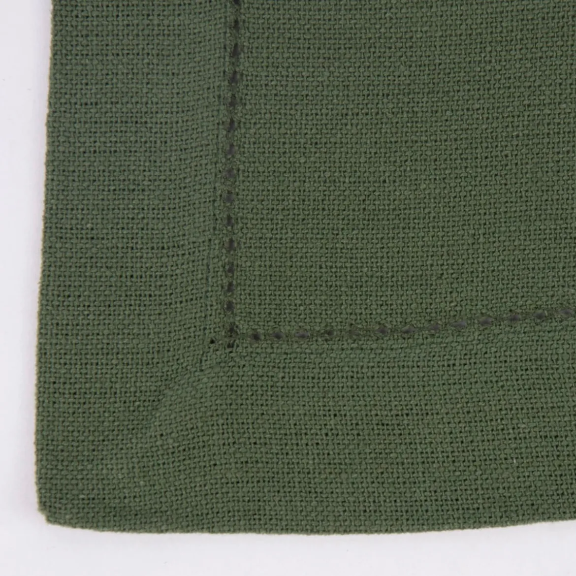 Linen & More Tischdecke Indi einfarbig army grün 140x250cm