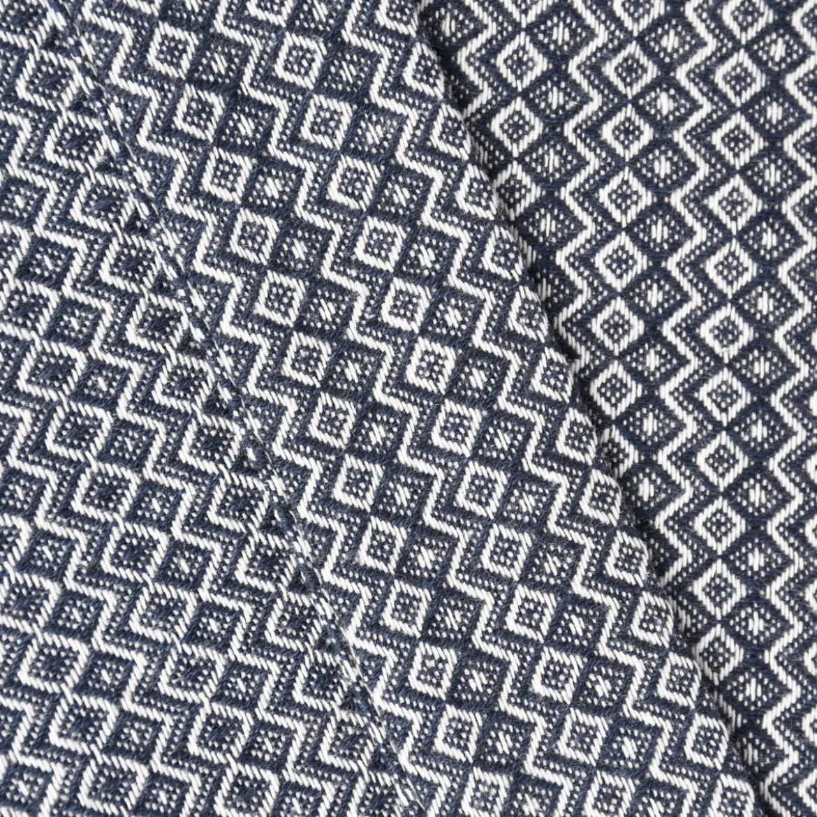 Linen & More Tischdecke Summer Wave gemustert geometrisch blau weiß 140x250cm