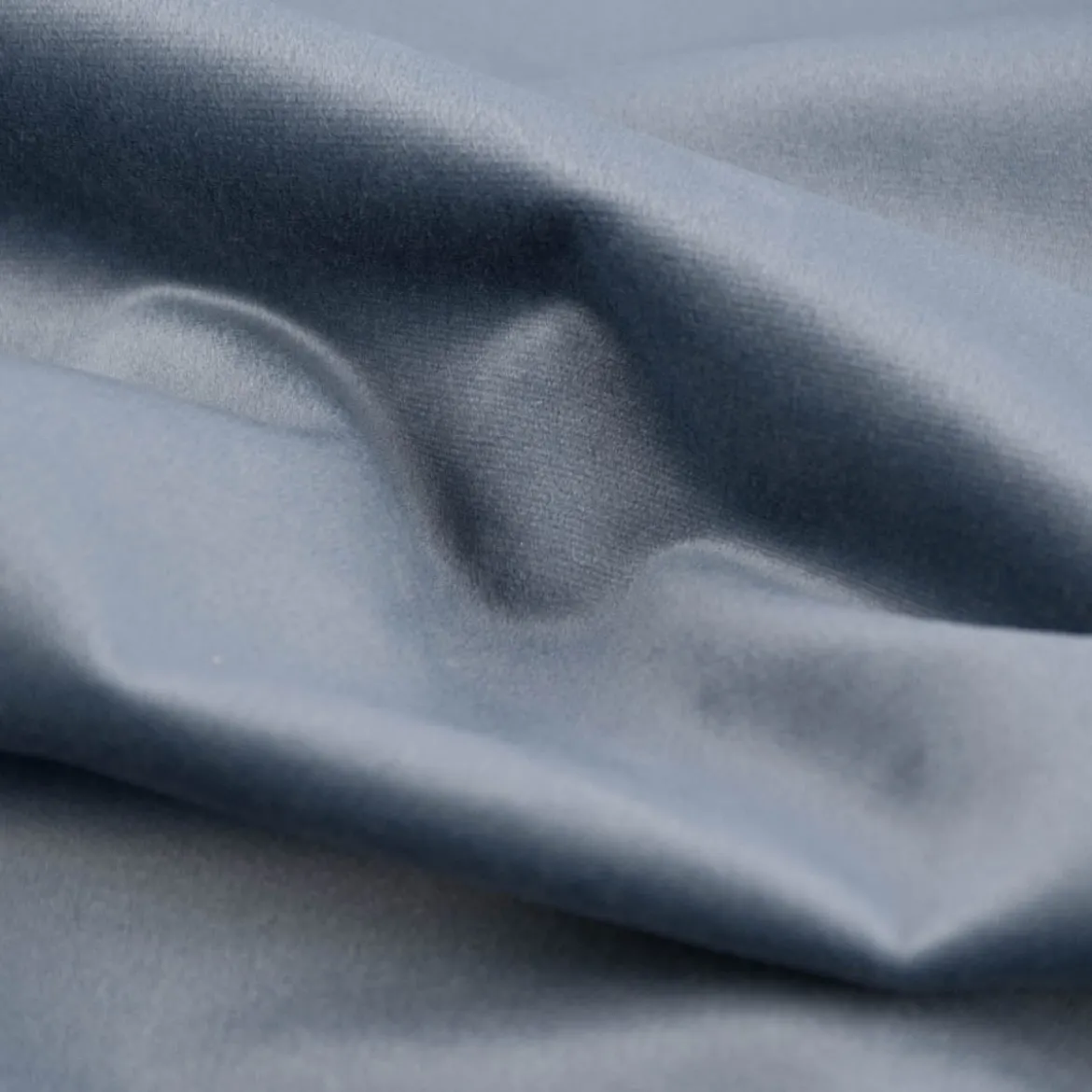 Möbelstoff Polsterstoff Bezugstoff Velour Samtstoff Samt Le Velvet sky blau 1,40m breit