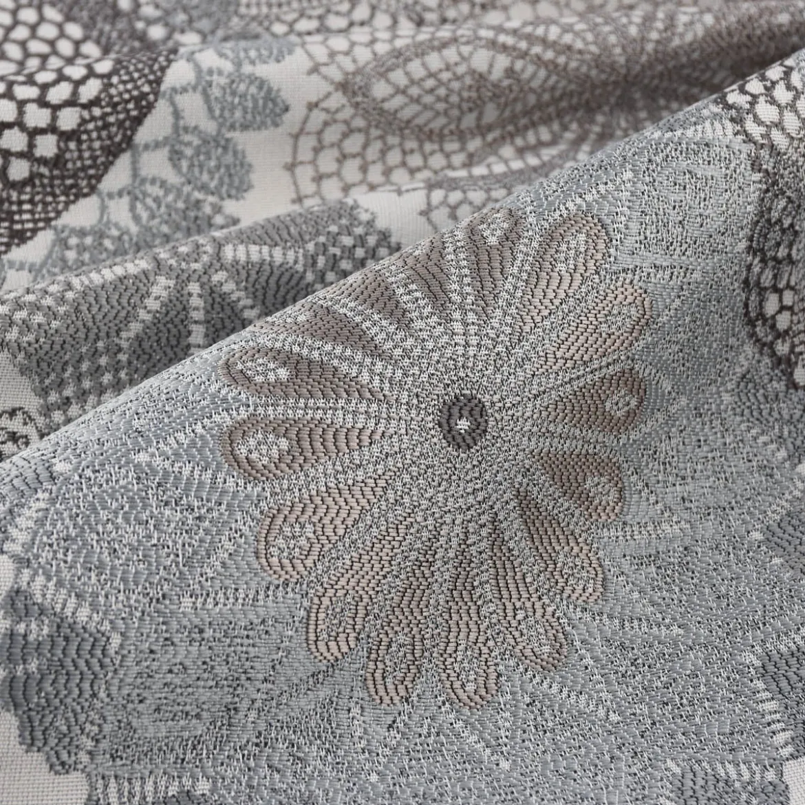 Möbelstoff Polsterstoff Dekostoff Doily Mandala Blumen grau 1,40m Breite