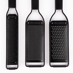 Microplane Black Sheep Serie Reibe fein Edelstahl matt schwarz 31x6,4cm