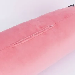 Nackenrolle aus Samt mit Kederumrandung rosa 20x55cm von SCHÖNER LEBEN.