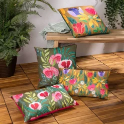 Outdoor Kissen Celandine House of Bloom Blumen safran gelb 43x43cm