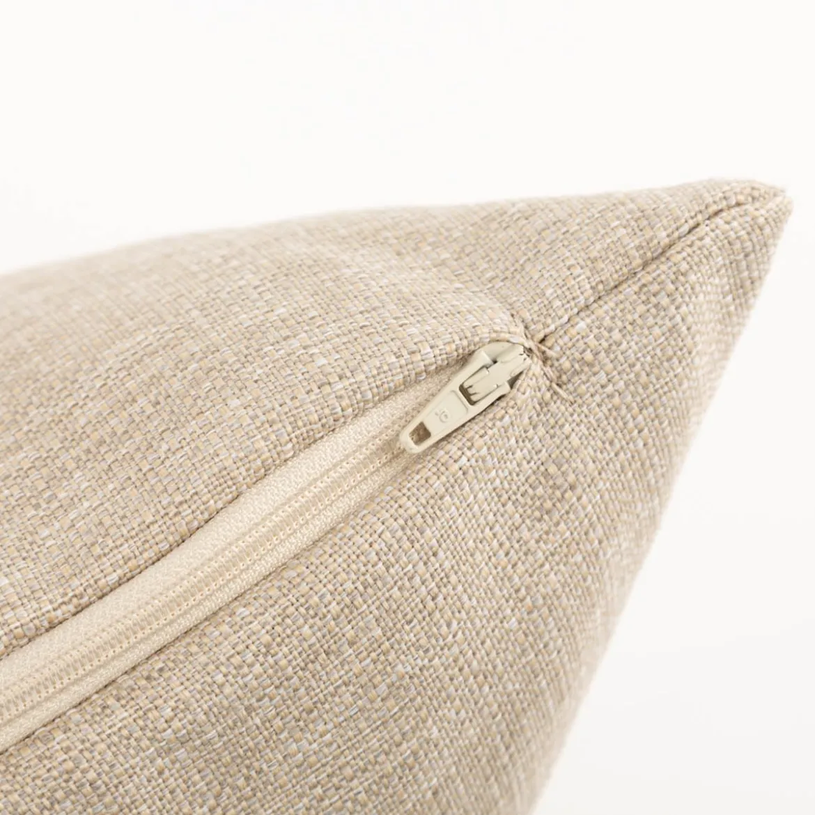 Outdoor Kissenhülle Struktur Olefina beige in versch. Größen von SCHÖNER LEBEN.