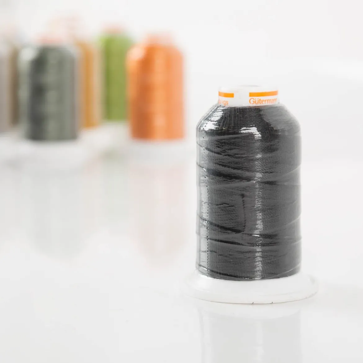 Outdoor Nähgarn 40 von Gütermann 400m Fb 1000 schwarz