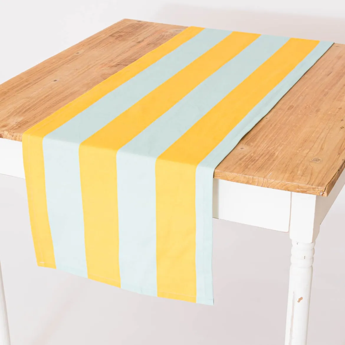 Outdoor Tischläufer Streifen hellblau gelb 40x160cm von SCHÖNER LEBEN.