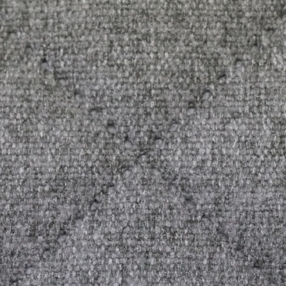 Polsterstoff QUATTRO Filzoptik gesteppt grau 1,40m Breite