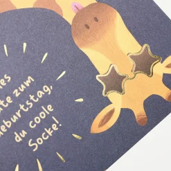 Postkarte ALLES GUTE ZUM GEBURTSTAG Giraffe blau gelb 105x148mm von Grafik Werkstatt