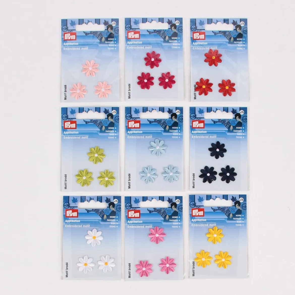 Prym Applikation Blumen klein 3 Stück verschiedene Farben 2cm