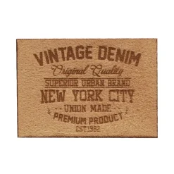 Prym Applikation Wildlederimitat aufbügelbar Label NYC hellbraun dunkelbraun 7x5cm
