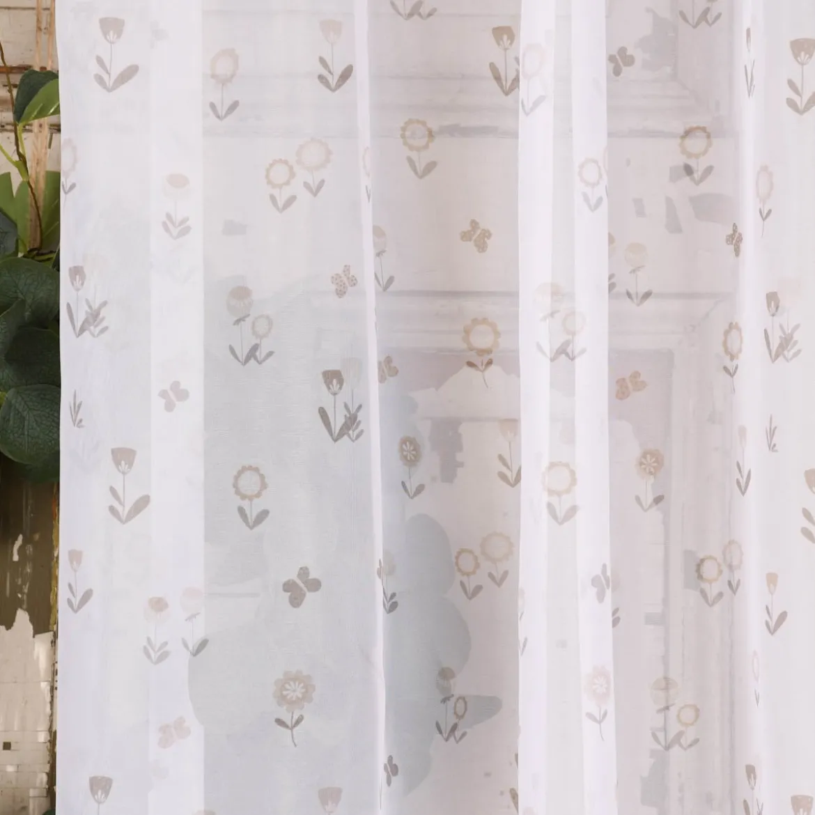 Rasch Textil Gardinenstoff Voile transparent Forest Flower Blumen weiß beige 1,40m Breite
