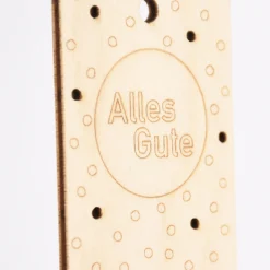 Rayher Holzanhänger Alles Gute Punkte perforiert mit Loch 4,7x8,2cm