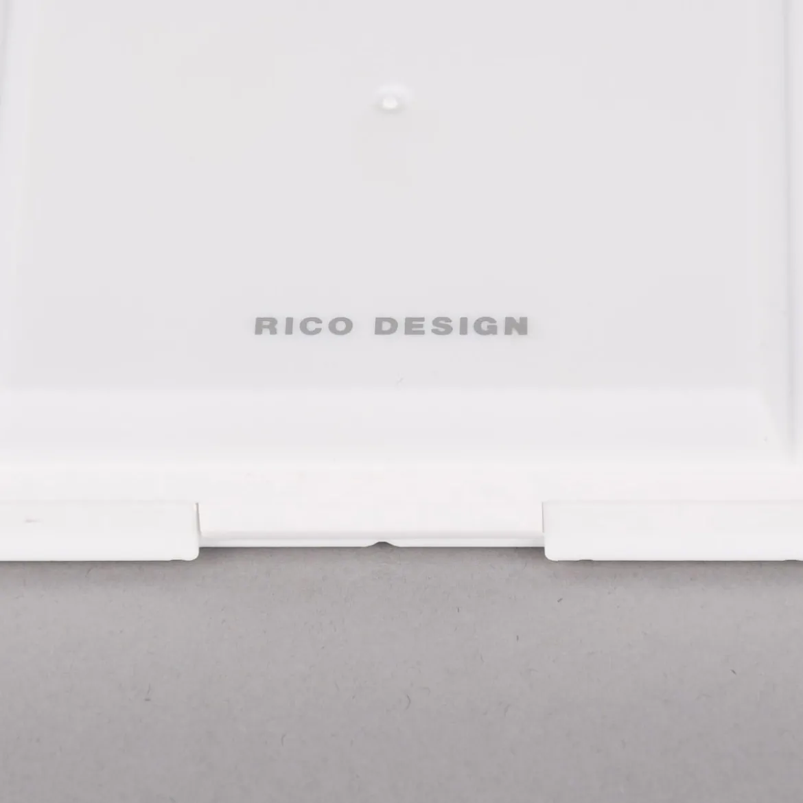 Rico Design Art Künstler Aquarellfarbkasten 24 Farben
