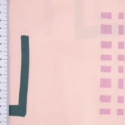 Rico Design beschichtete Baumwolle Stoffabschnitt grafisches Muster rosa lila dunkelgrün 50x140cm