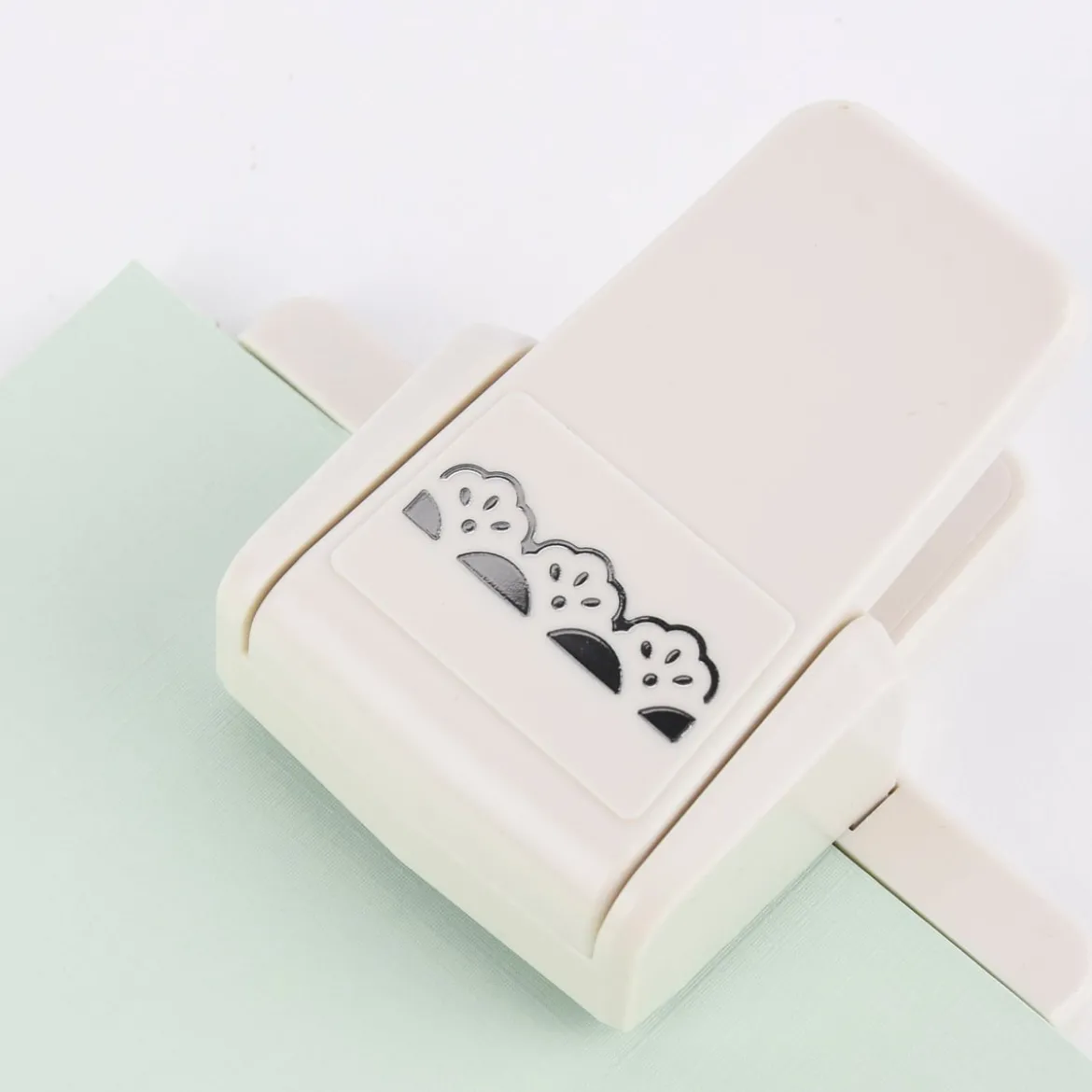Rico Design Bordürenstanze klein Blumen 1,5x4cm