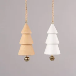 Rico Design Dekohänger Tannenbaum mit Glocke weiß 22x4cm