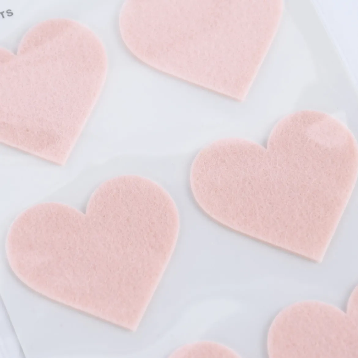 Rico Design Filzsticker Herzen groß 6 Stück verschiedene Farben